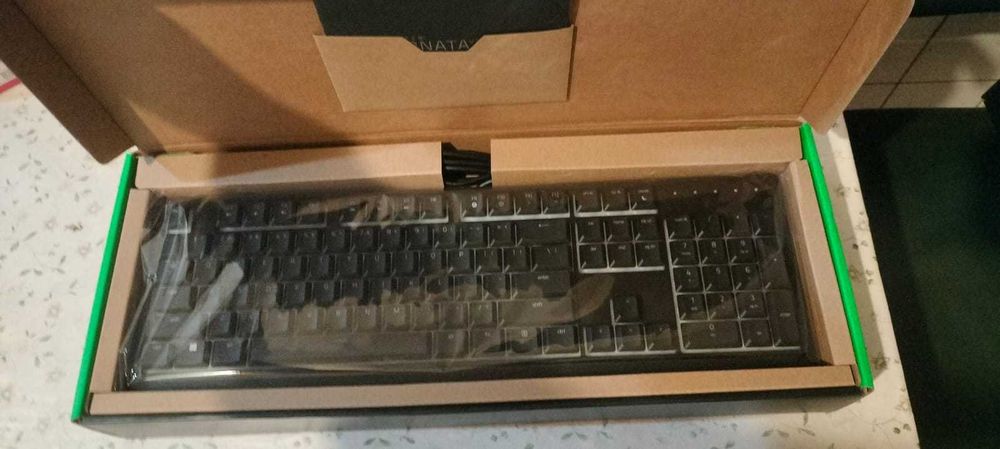 Tastatura Gaming Razer Ornata V3 X Noua