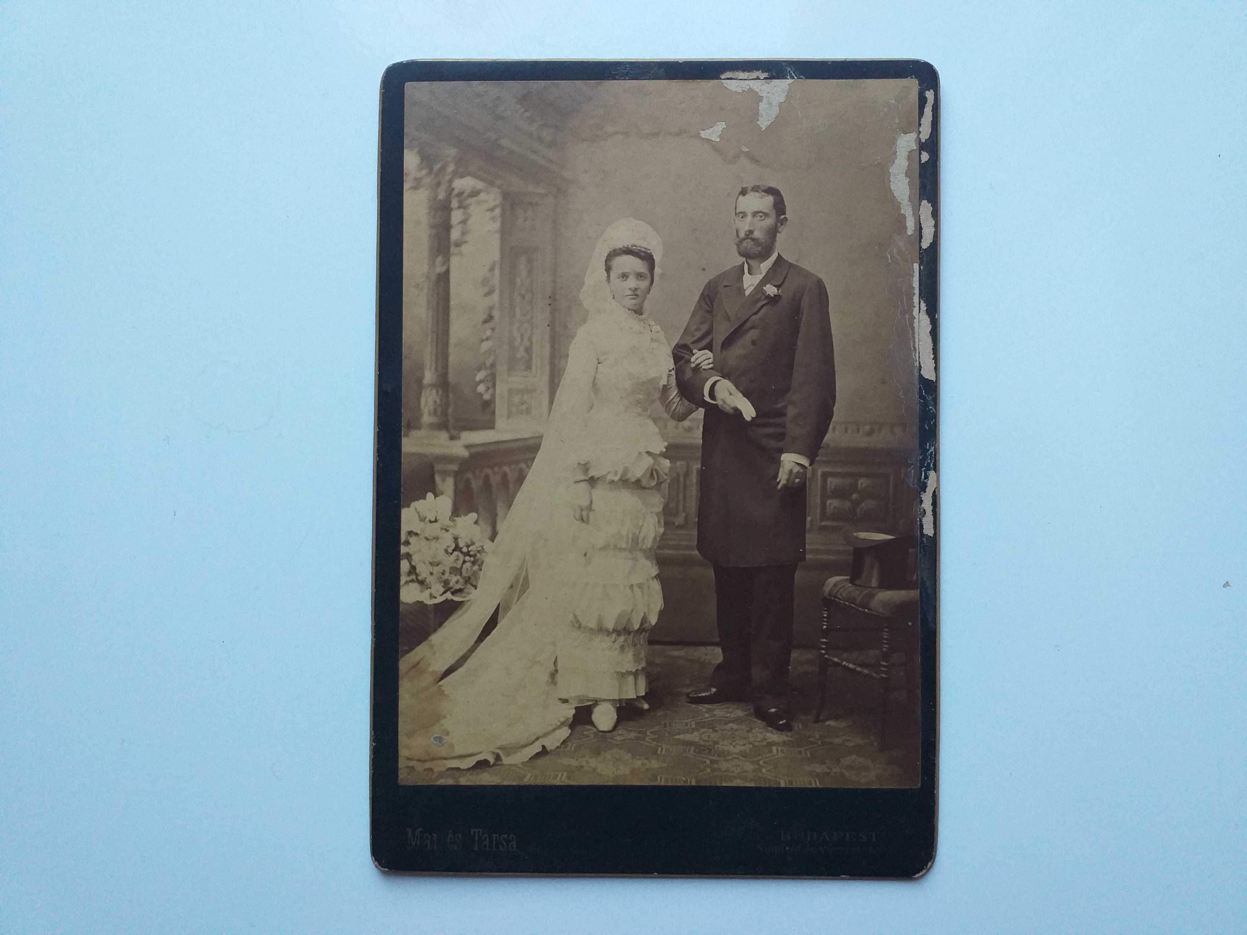 Fotografie veche cartonata, fotografie de nunta probabil