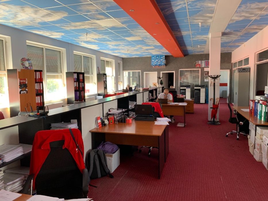 Spatii birouri Arad, central zona UTA 8 eur/mp neg