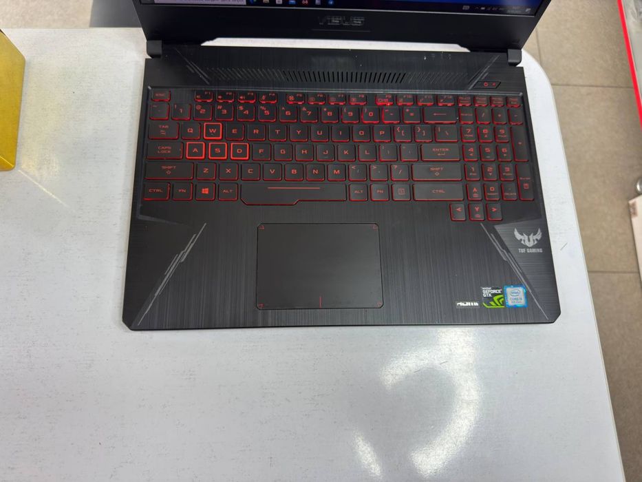 Asus tuf gaming dasturlash sohalari uchun