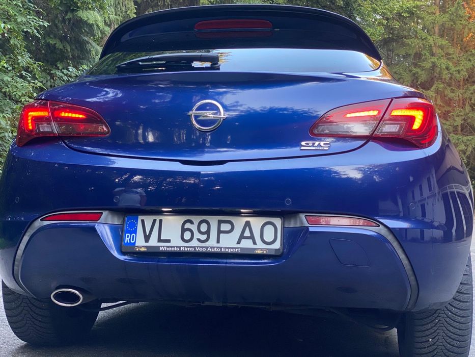 Opel astra j GTC OPC LINE 2014