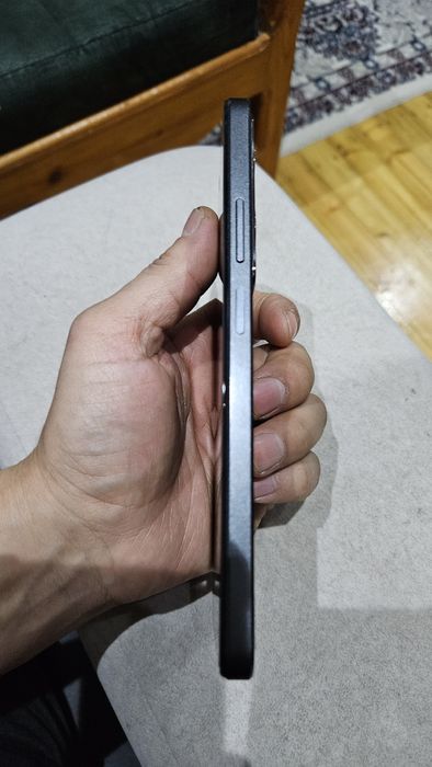 OPPO A 79 5G японская версия