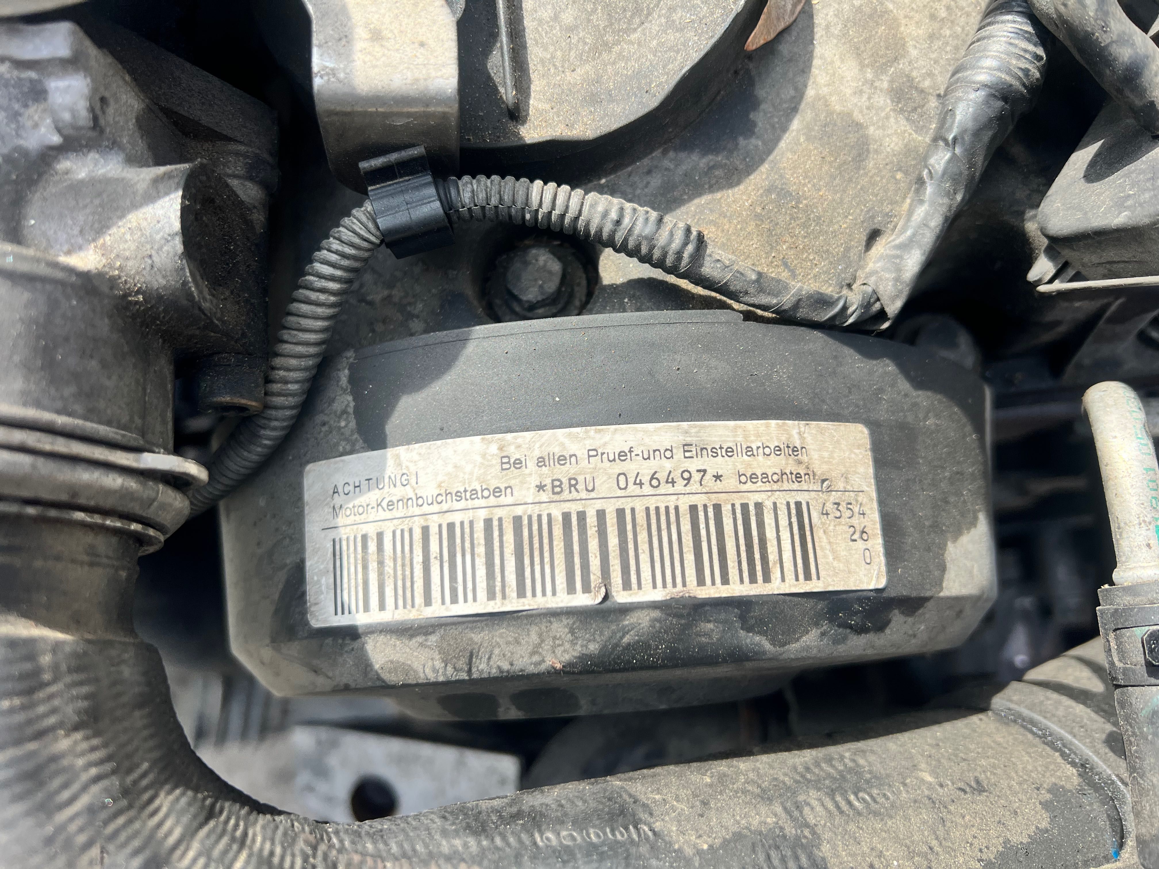 1.9 tdi bru двигател оборудван vw golf 5