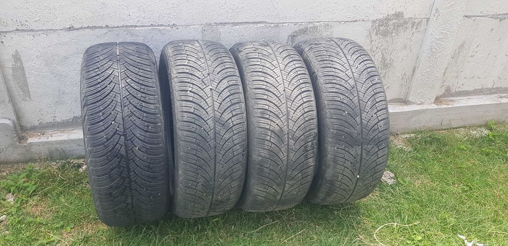 Anvelope All Seasons 235/50/18R