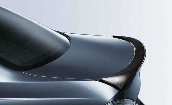 Лип спойлер за багажник тип M tech за БМВ Е90 / BMW E90 -  ЧЕРЕН ЛАК