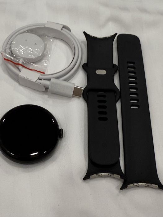 Google Pixel Watch 3, versiunea LTE , Aluminiu, 45mm, Nou, Neactivat !
