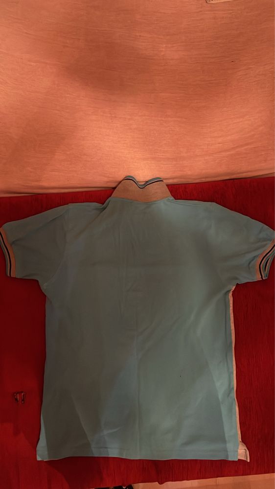 Риза Fred Perry