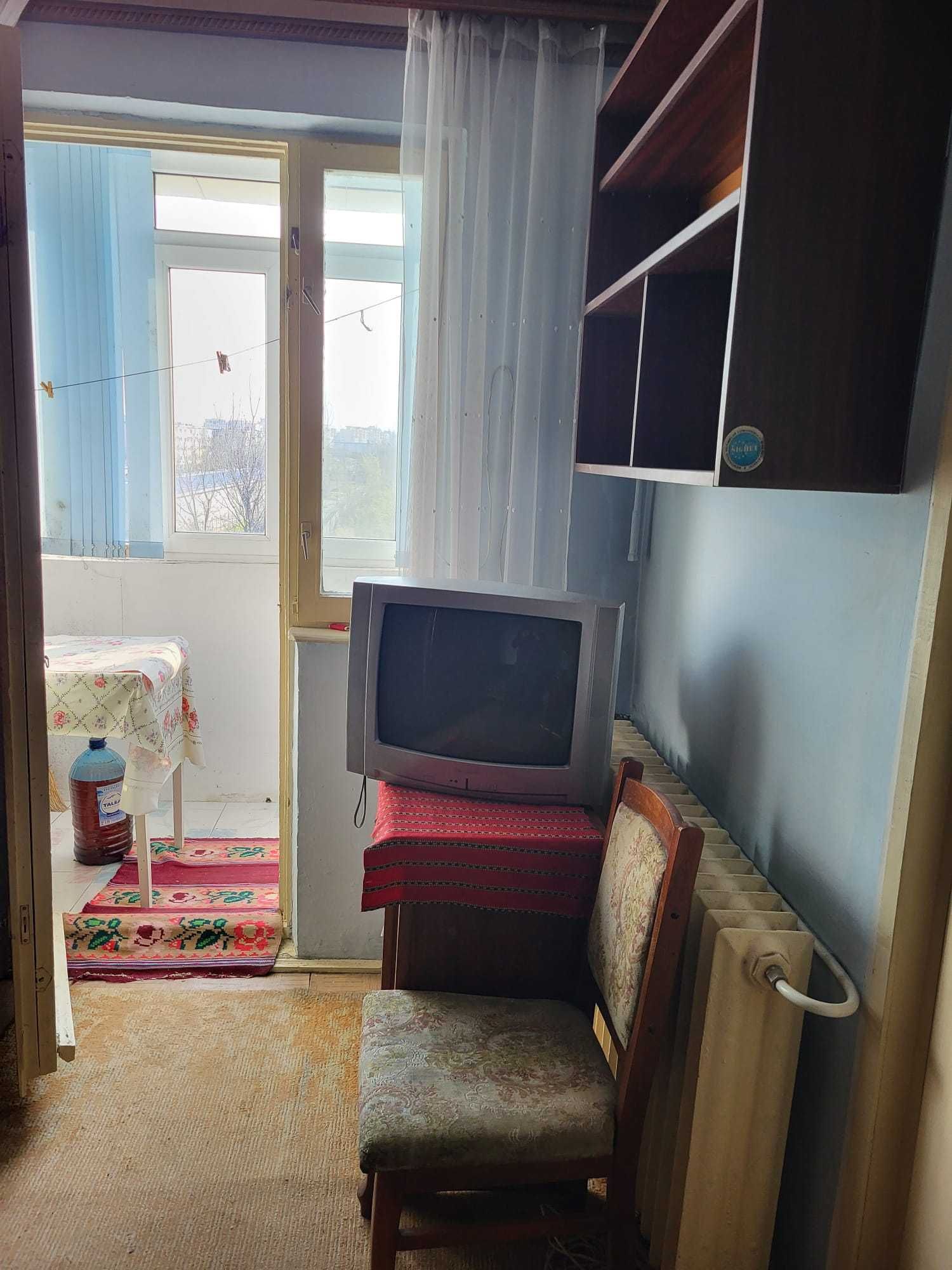 Vanzare Apartament