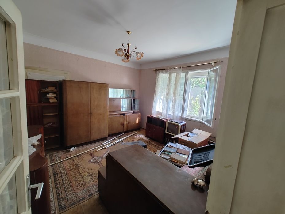 Casă individuală 180 mp + 800 mp teren/livadă – Sărmașu, jud. Mureș