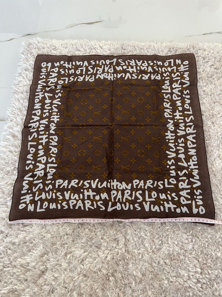 Esarfa Louise Vuitton