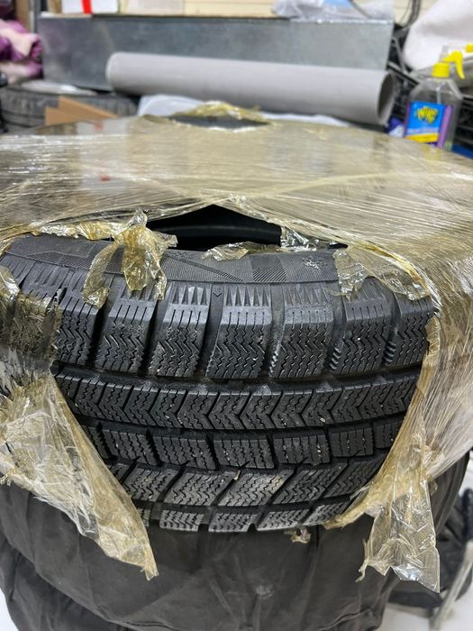 Р16 215/60/16 почти новый