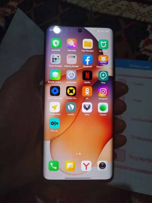 Redmi note 13 pro pilus 5 G  sotilade ideal sastayana