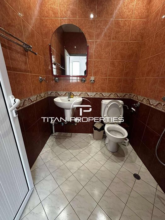 Дава се под наем Едностаен апартамент в Пловдив, Център - 30 кв.м за 200 € - Снимка #4