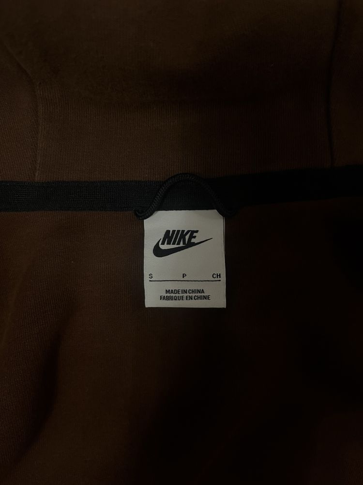 Nike tech fleece