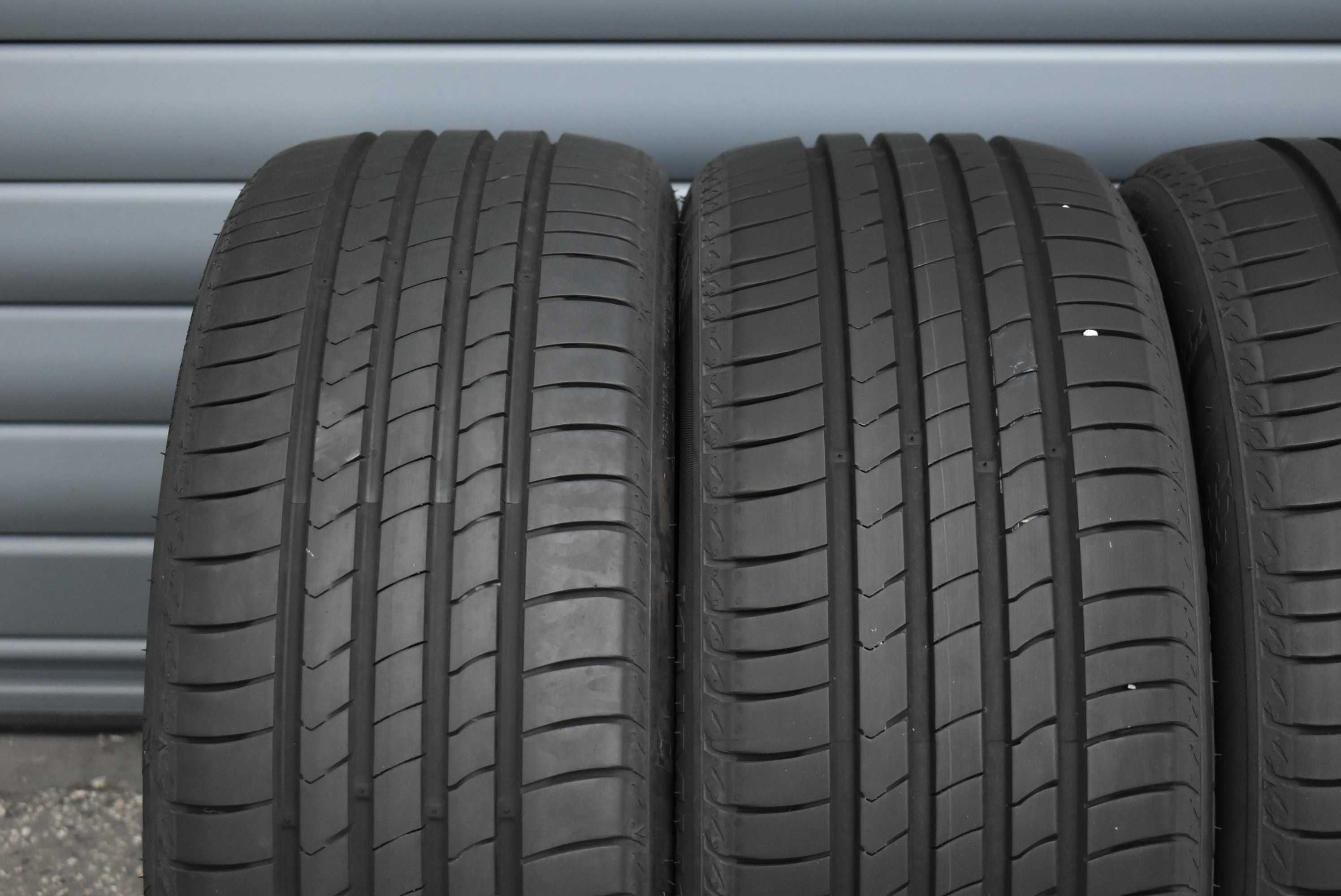 Гуми 215/45/16 Kumho