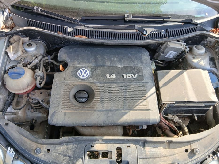 Vand vw polo 1.4 benzina 2002