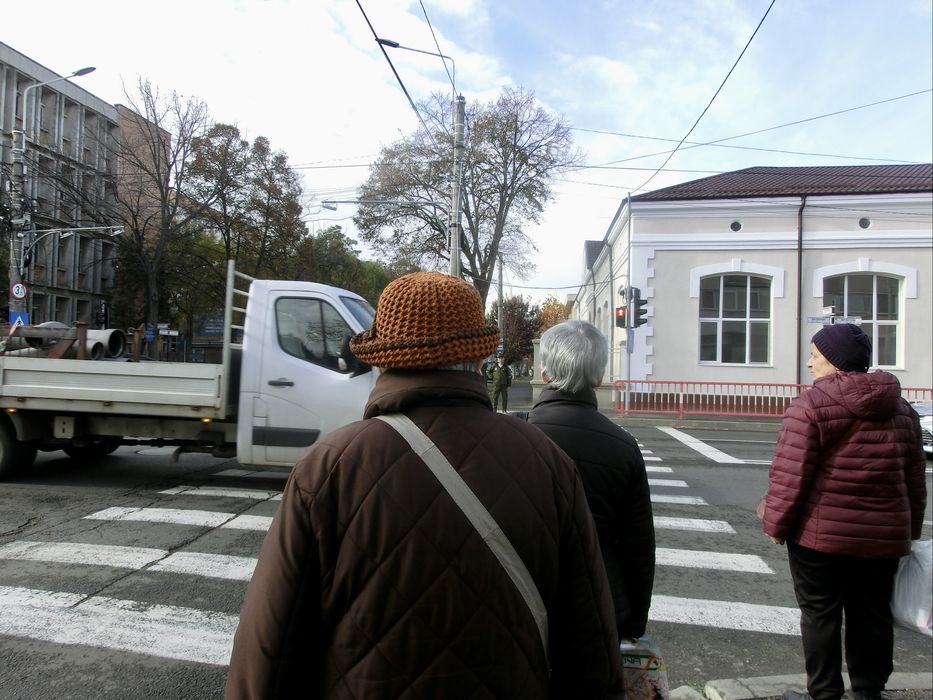 CASIO EXILIM EX-ZR100 Digital Compact Camera retro