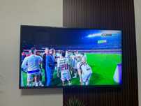 Телевизор LG UN74003LB