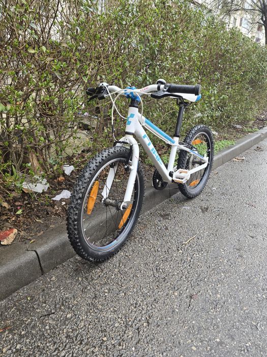 Cube Access 200 – детски велосипед 20″, отлично състояние