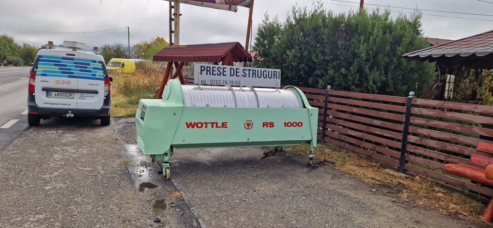 Presa struguri Inox Wottle 1.000 litri