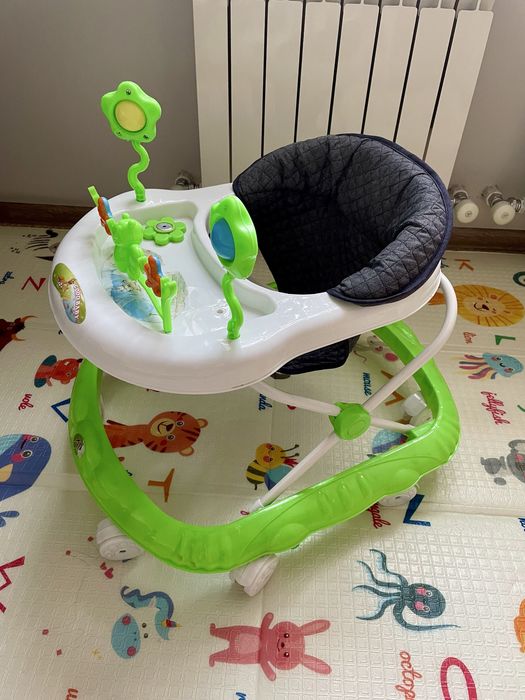 Продам ходунки детские