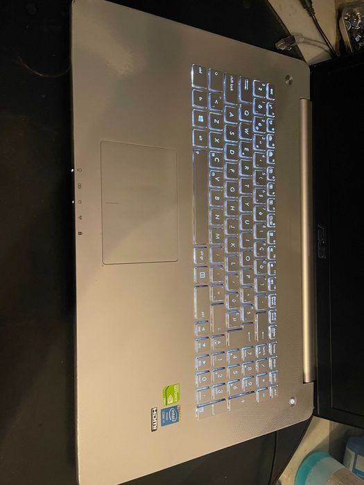 Laptop Asus R750J – i7-4700HQ, 8GB RAM, SSD 256GB + HDD 1TB, GT 750M