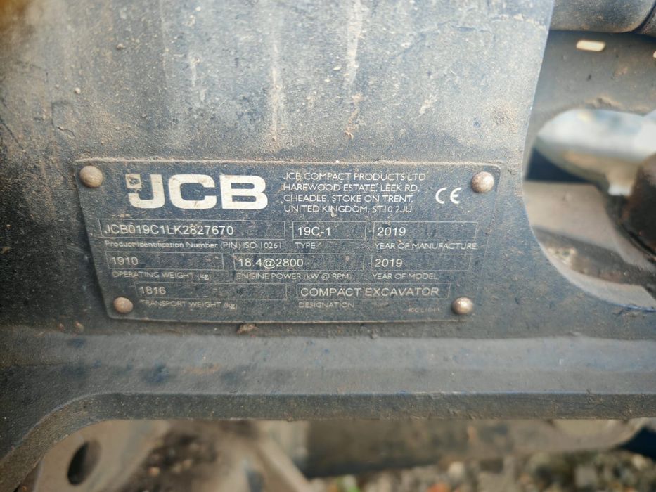 Vand miniescavator JCB 19c-1