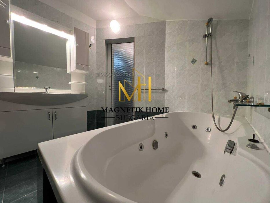 Омагьосващ мезонет с 2 спални и 2 бани до ”БСУ” в ж.к Братя Миладинови