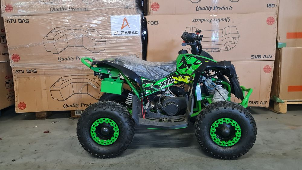 ATV jucarie pentru copii XTL Renegade 49cc 2 timpi Nou din Germania