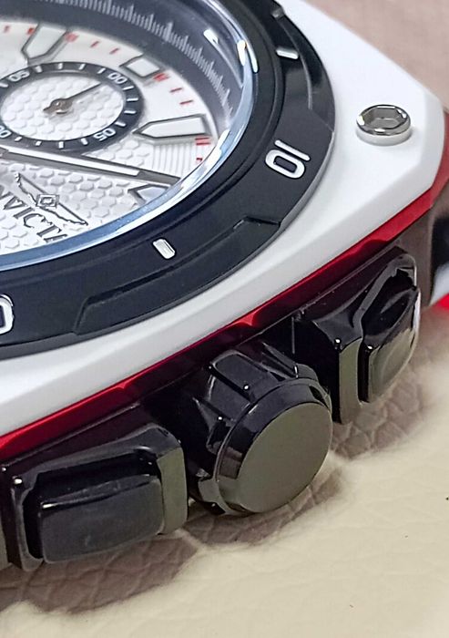 Ceas Invicta Speedway Chronograph Quartz White Dial -Barbati