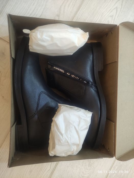 Ботинки мужские 44р unichel. Новые.