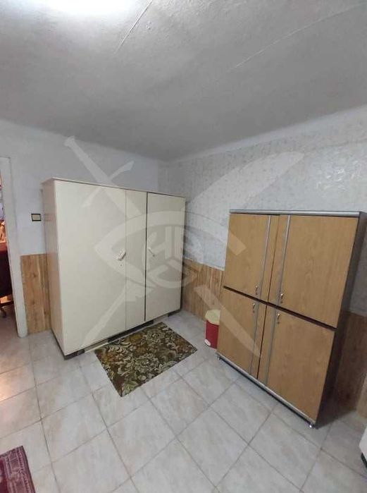 Дава се под наем Едностаен апартамент в Варна, Спортна зала - 15 кв.м за 160 € - Снимка #1
