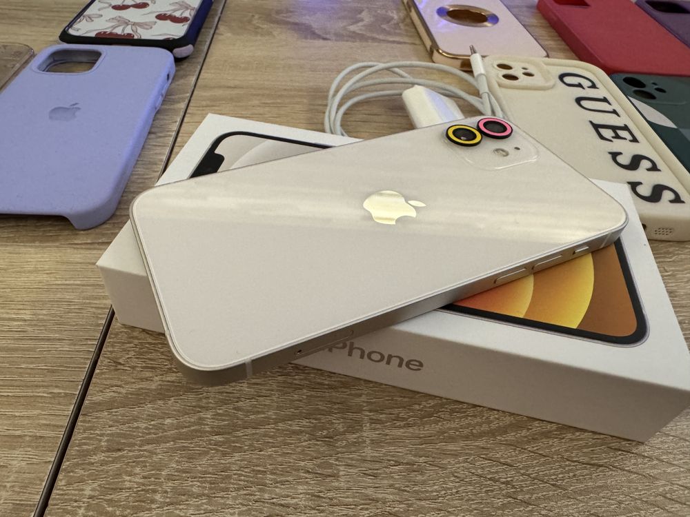 Iphone 12 като нов с 24 какъфа