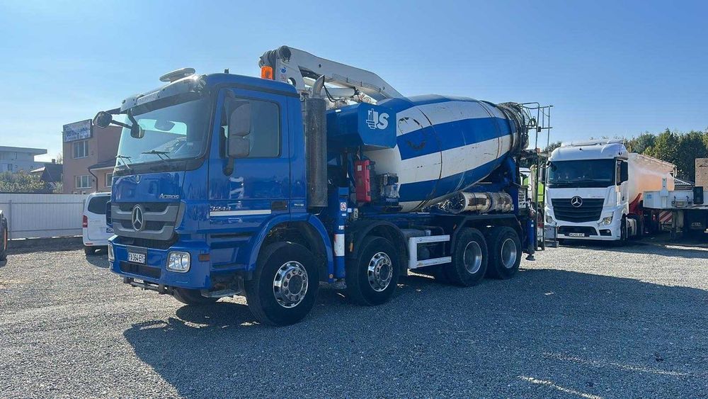 Autobetoniera Mercedes Benz 8x4, Actros 3244