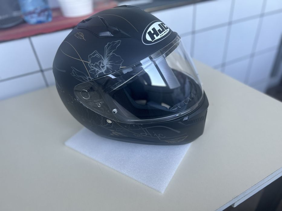 Каска HJC размер S