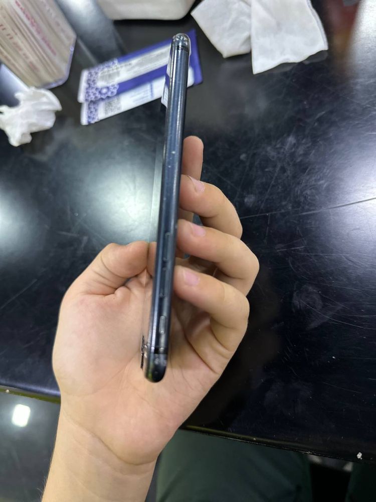 iphone 7 sotiladi
