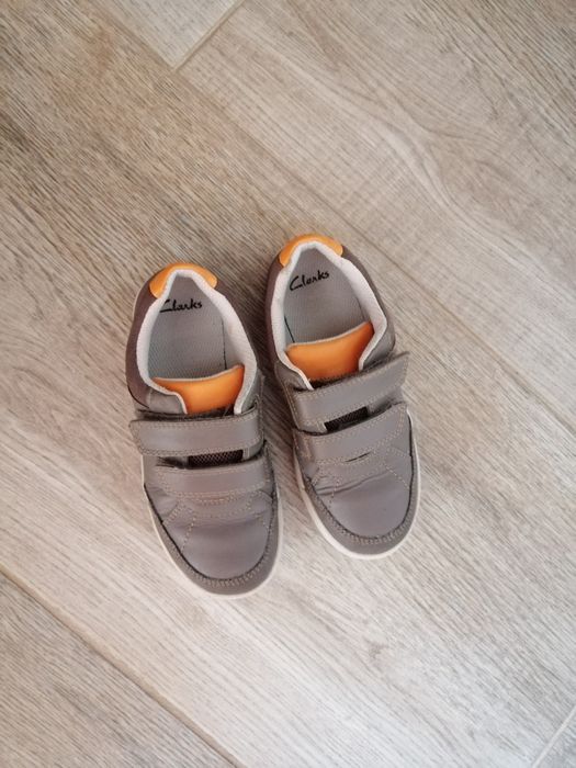 Маратонки Clarks 28,5 номер като НОВИ