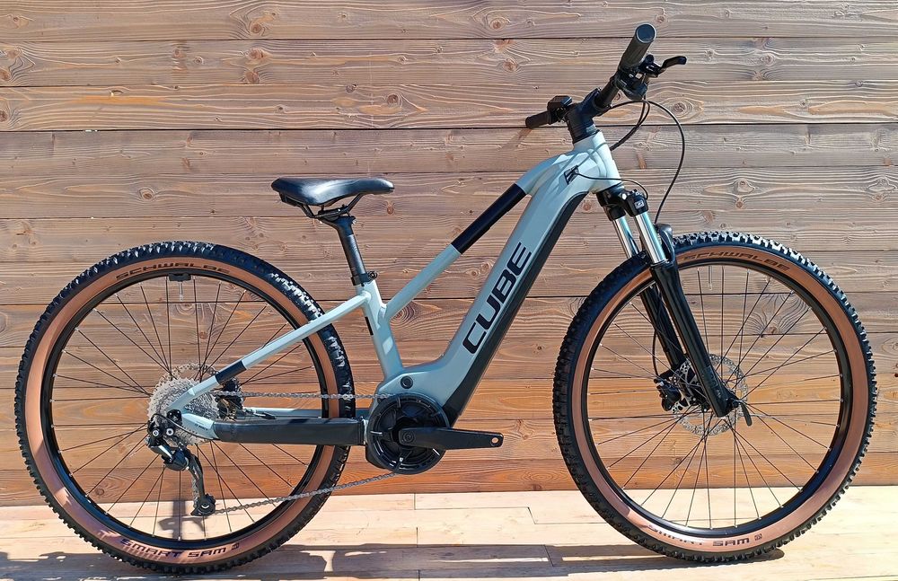 e-bike, bicicleta electrica Second hand CUBE Reaction