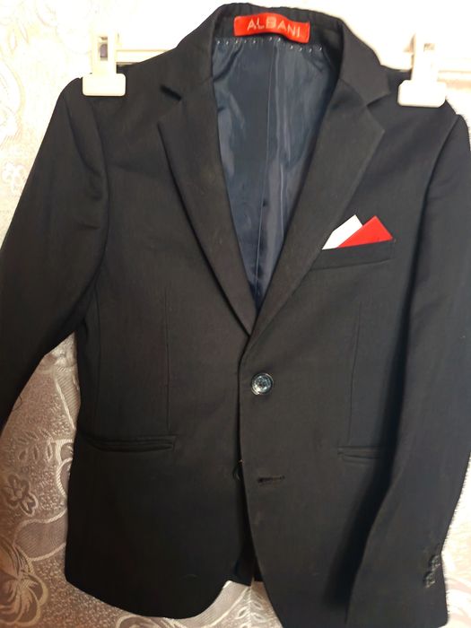 O'g'il bolalar uchun kastyum shim