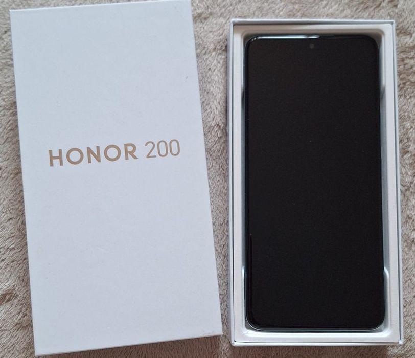 Telefon Honor 200 negociabil