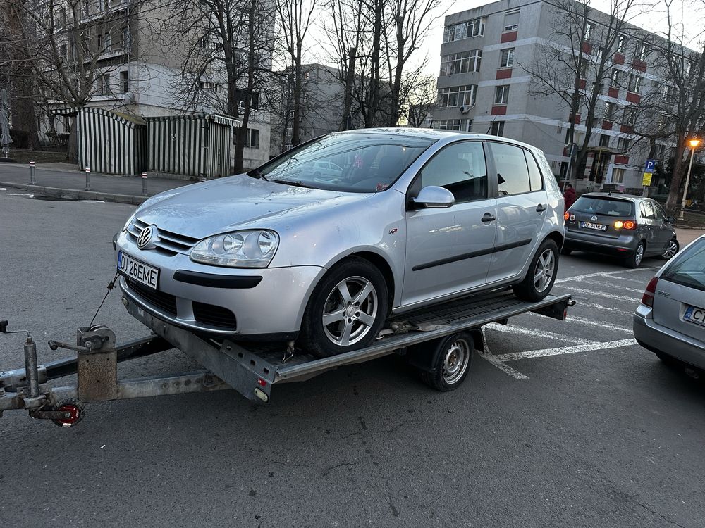 Platforma si remorcuta