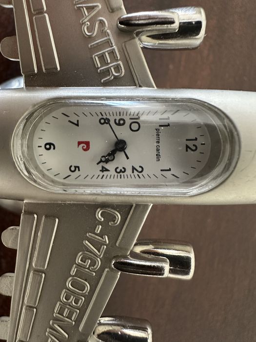 Настолни часовници – Pierre Cardin(самолет) и винтидж “Nation” кварцов