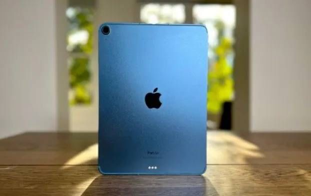 iPad 5th Generation Wi-fi 256 Gb