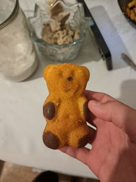 Скиньте денег пожалуйста