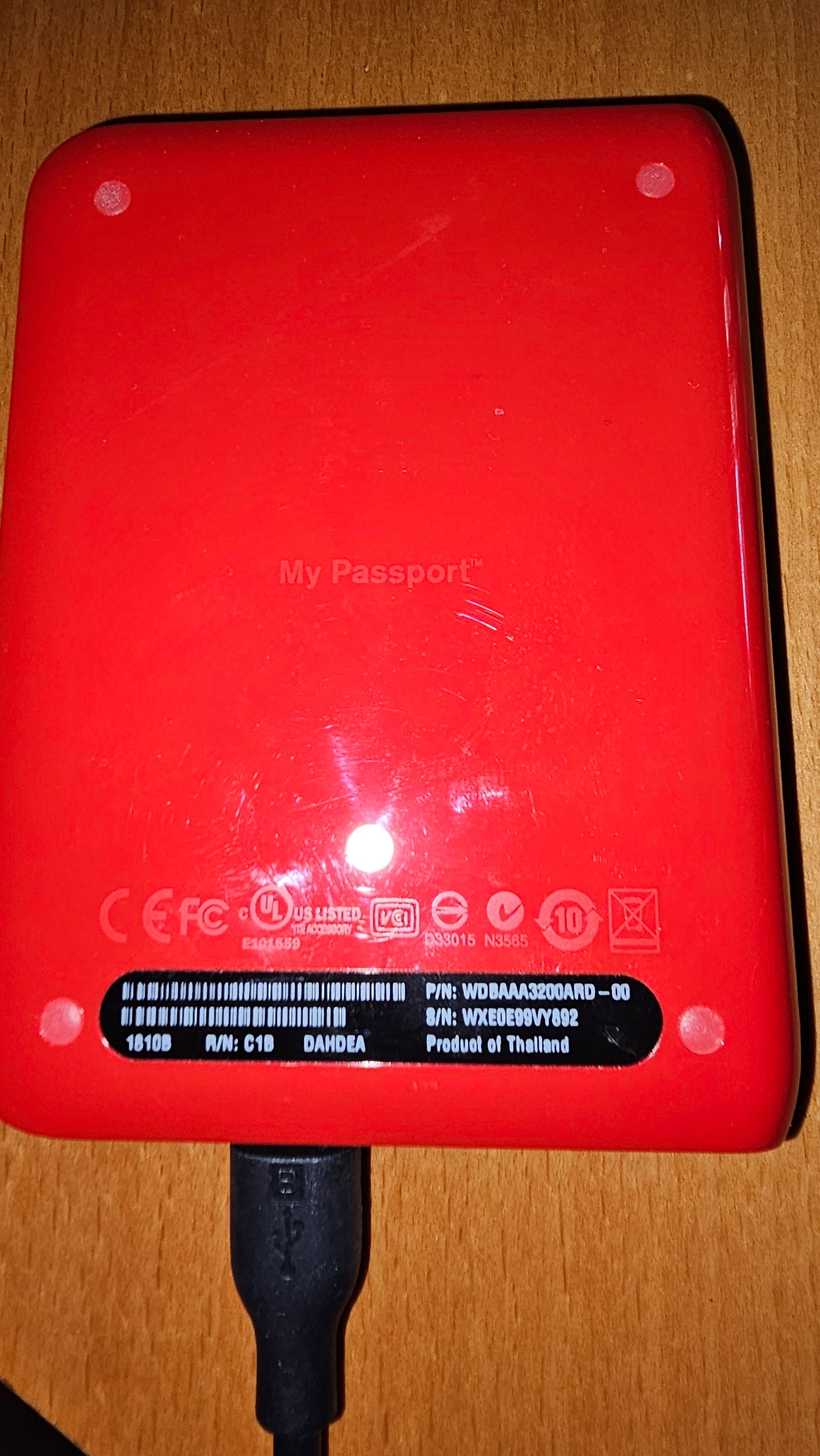 Външни хард дискове WD 320 GB и 500 GB
