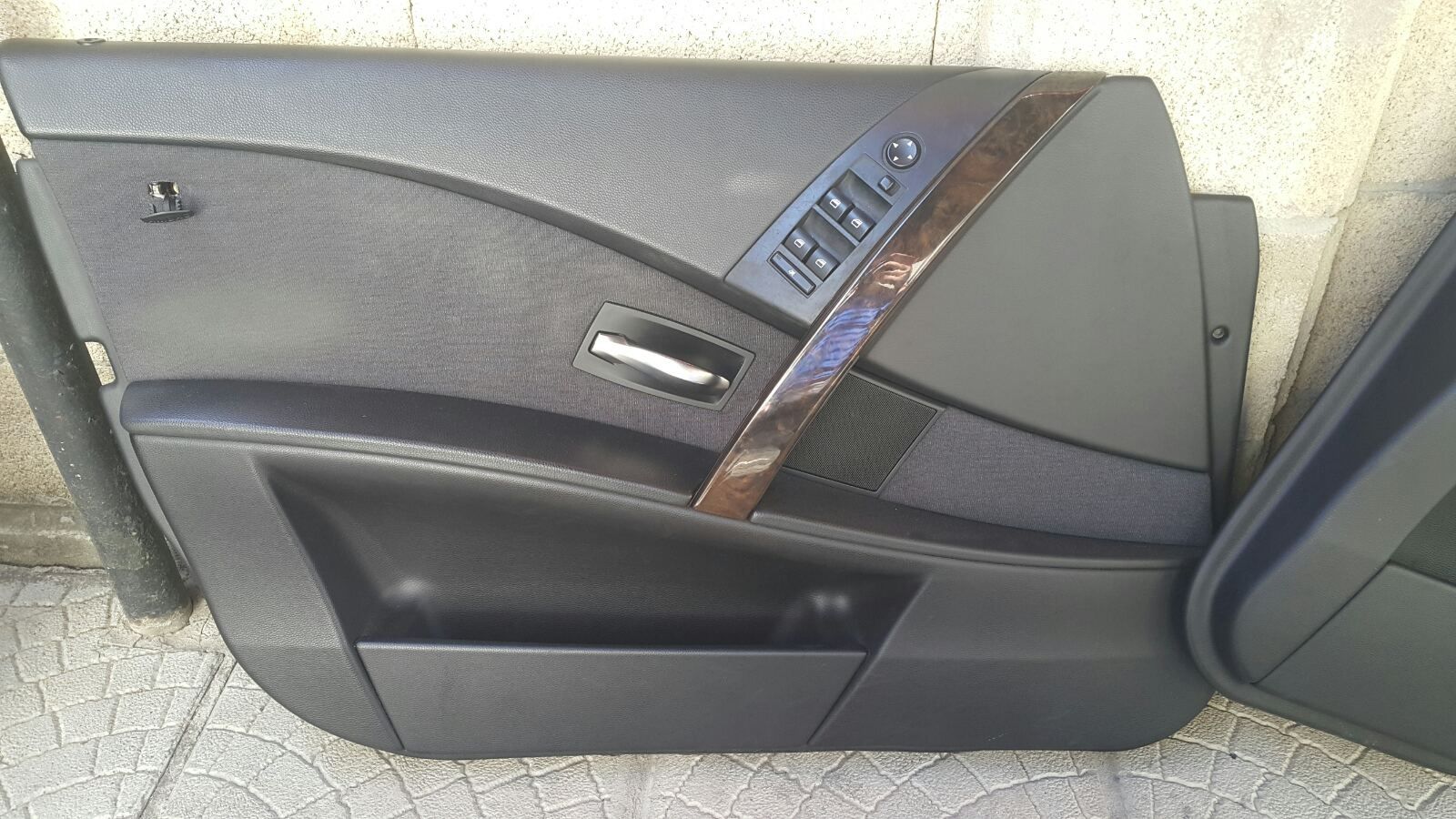 BMW Е60 кори врати, салон