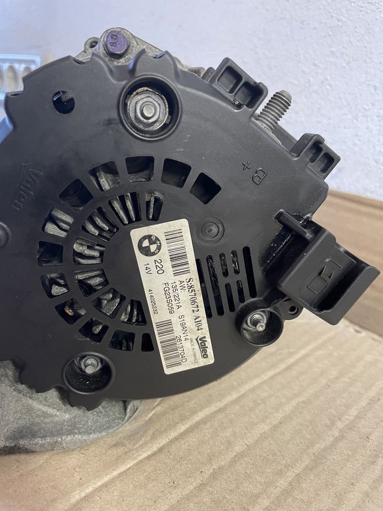 Alternator Compresor Clima Bmw N57D30 x5 x6 seria F 01 10 15 16 25 26