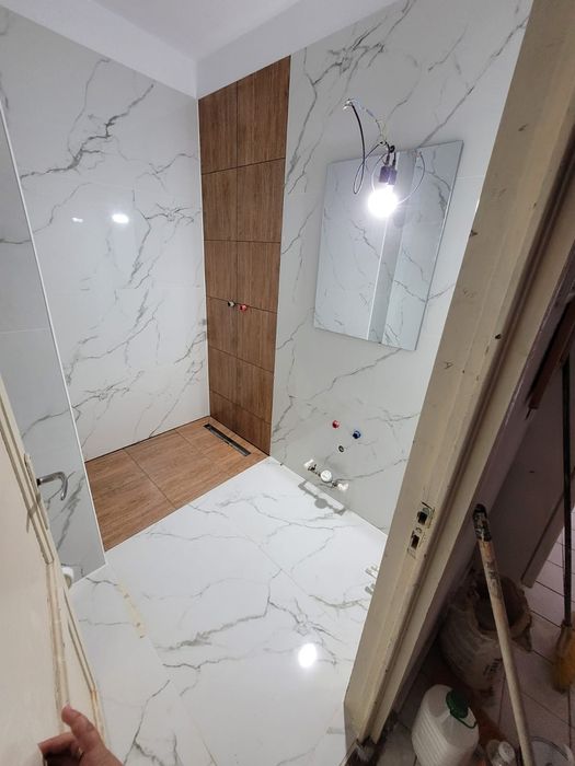 Vand apartament 2 camere decomandat et1 central ( bloc Catena)