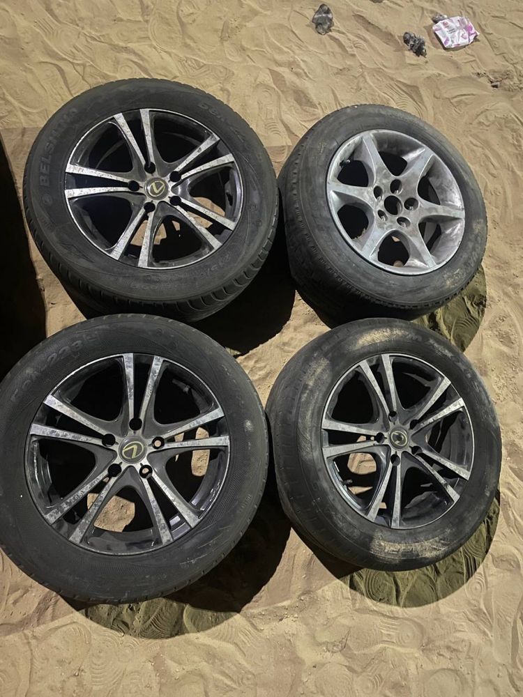 Продам диски на lexus