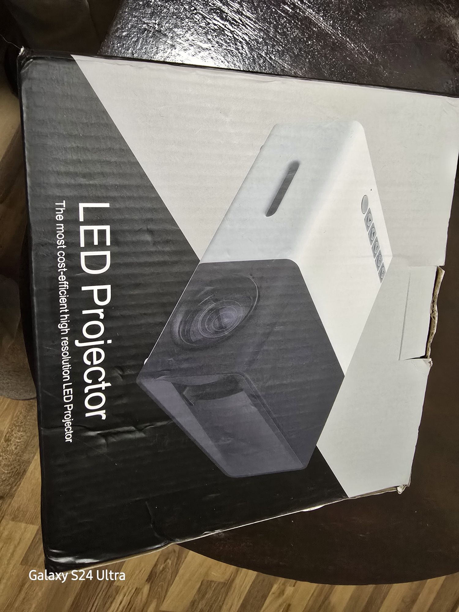 Видео проектор led